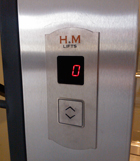 H&M lifts - realizácia Skleneného výťahu so šachtou pre ZSSE. Stavba je prihlásená do súťaže stavba roka.